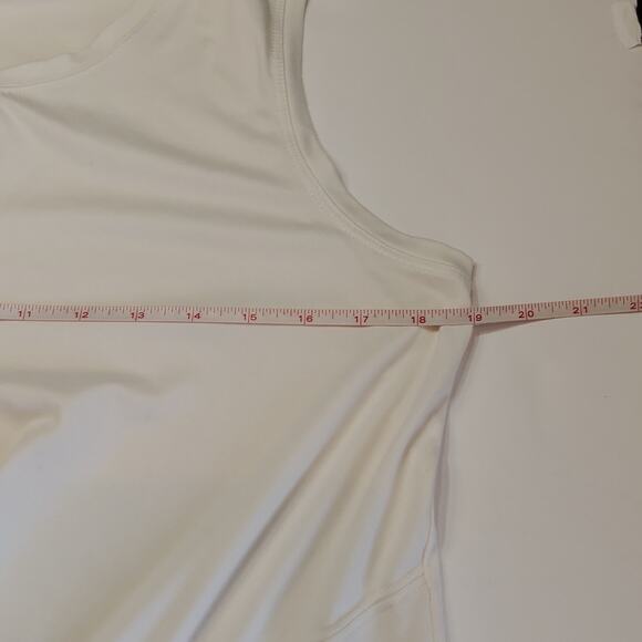 ZOBHA SLEEVELESS TANK SIZE L - Picture 5 of 7